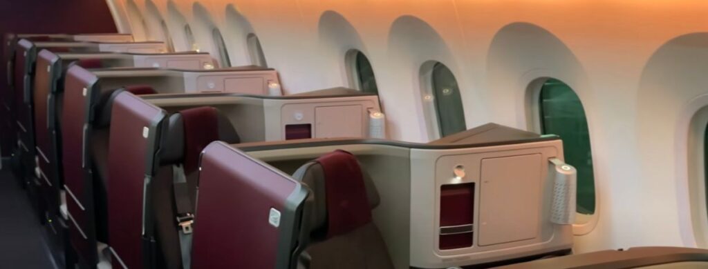 Qatar Airways Pod Suite Dreamliner 787 900 