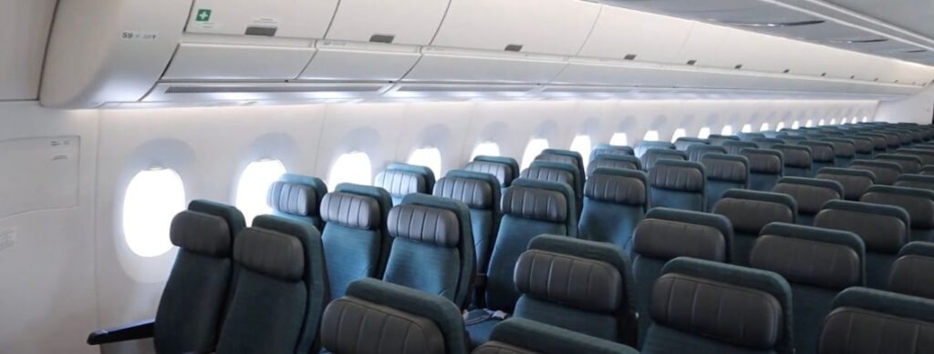 cathay pacific a350 1000 economy seats