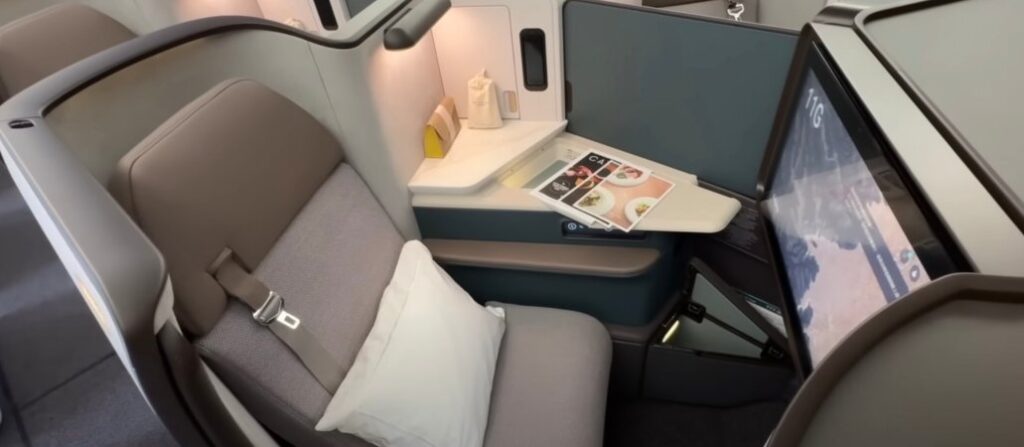 cathay pacific 777-300er seat map